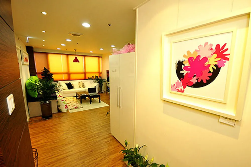 ** Hotel The Planet Guesthouse - Women Only - Hostel Busan South Korea